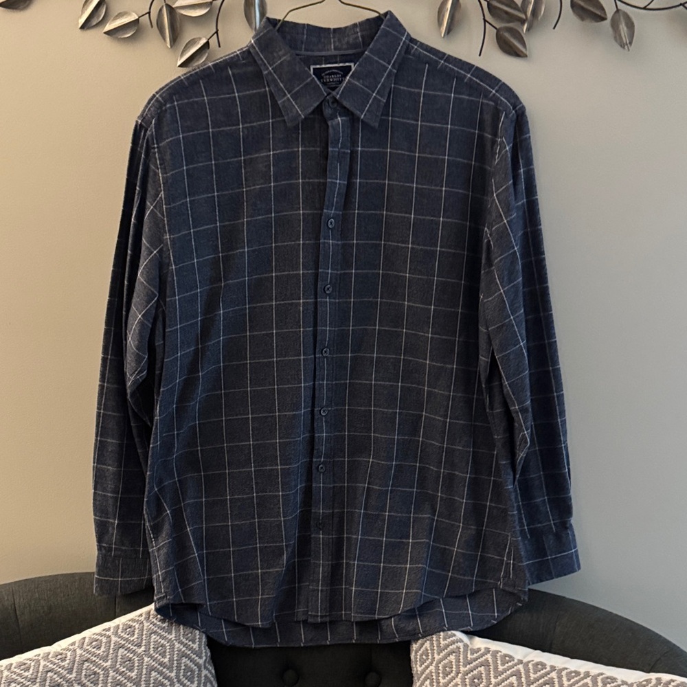 Men's Charles Tyrwhitt slim fit XL Navy Checkered Shirt